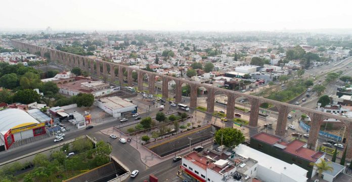 Vista aérea Los Arcos de Querétaro