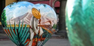 Laten corazones en pueblos mágicos de Jalisco