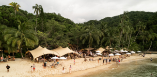Disfruta sol, playa y arena, en los mejores Beach Clubs al sur Puerto Vallarta